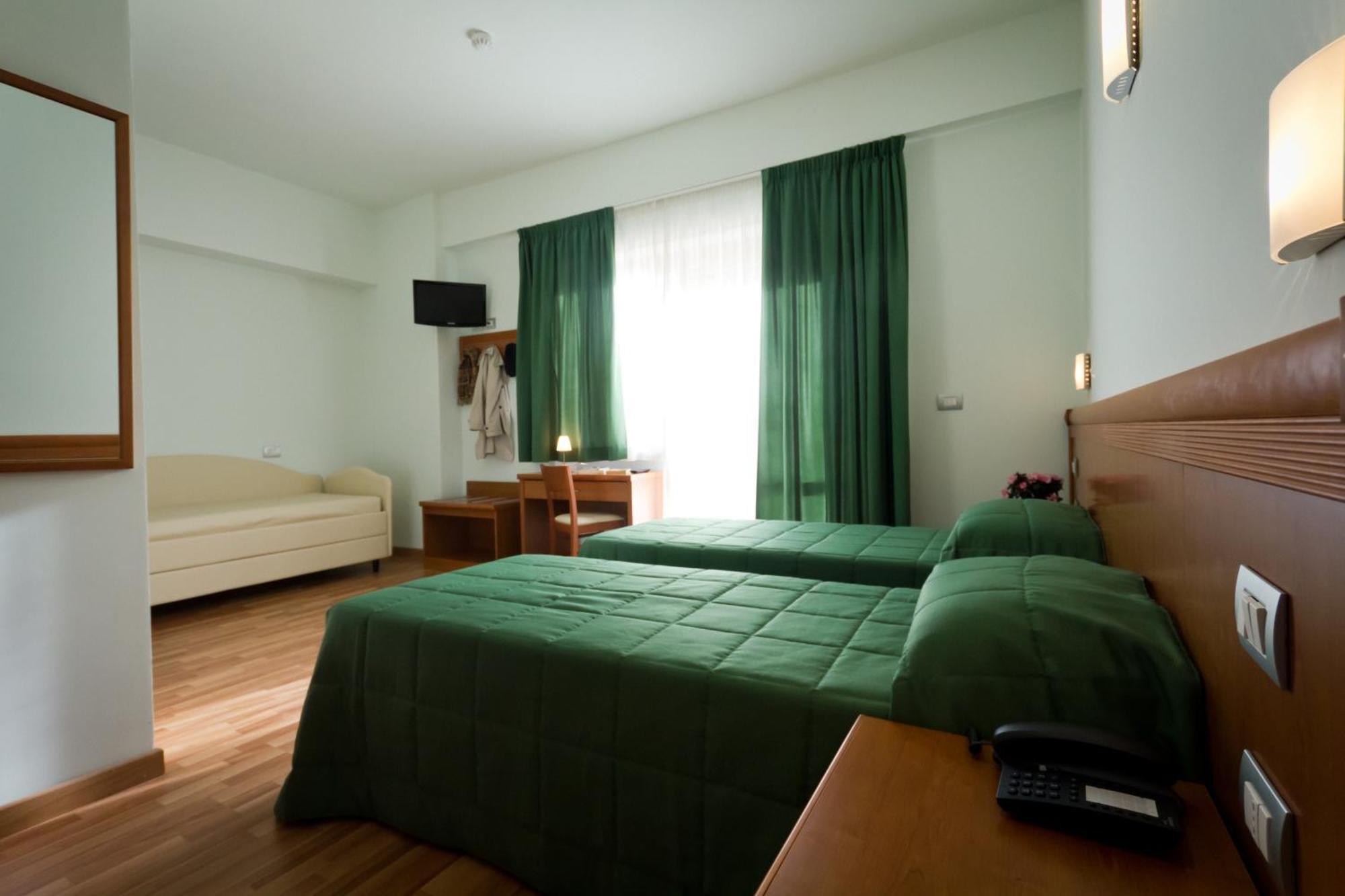 Hotel Donnini Assisi Eksteriør billede