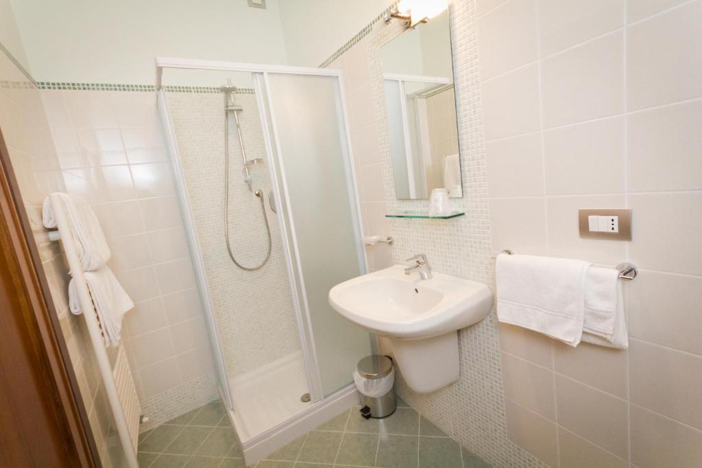 Hotel Donnini Assisi Værelse billede