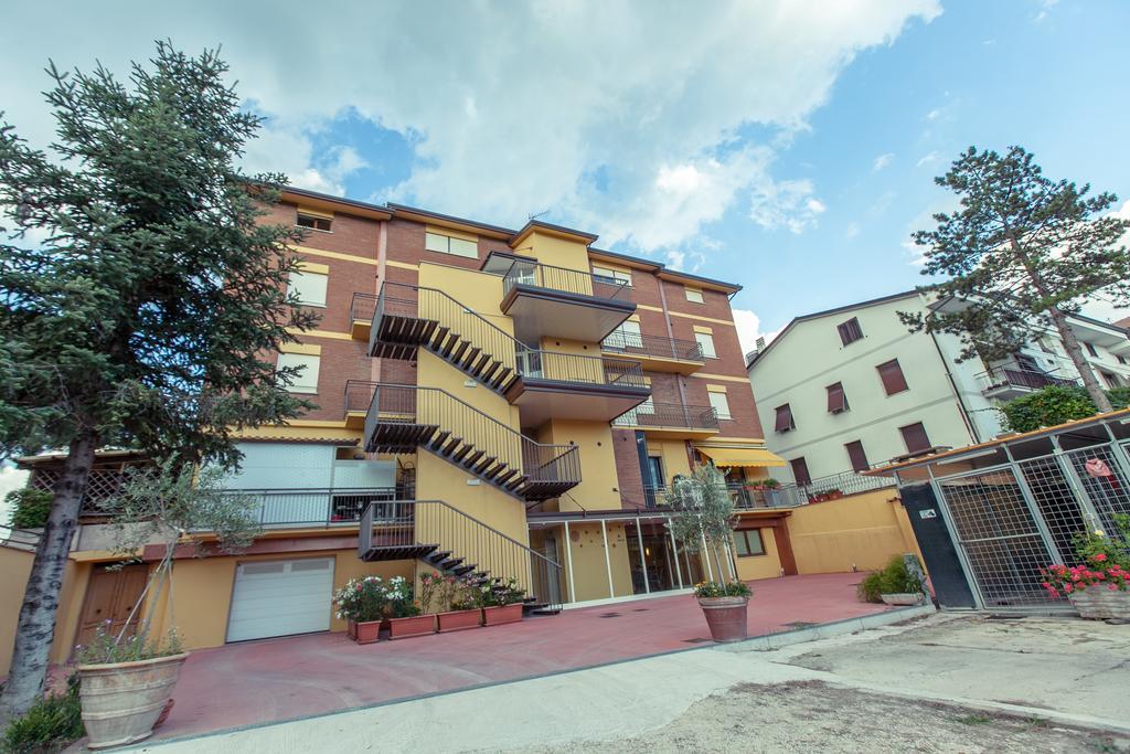 Hotel Donnini Assisi Eksteriør billede